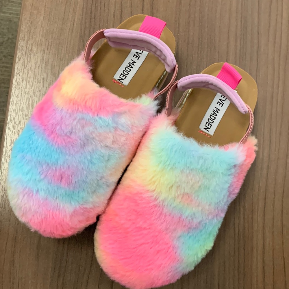 Steve Madden NEW Slippers